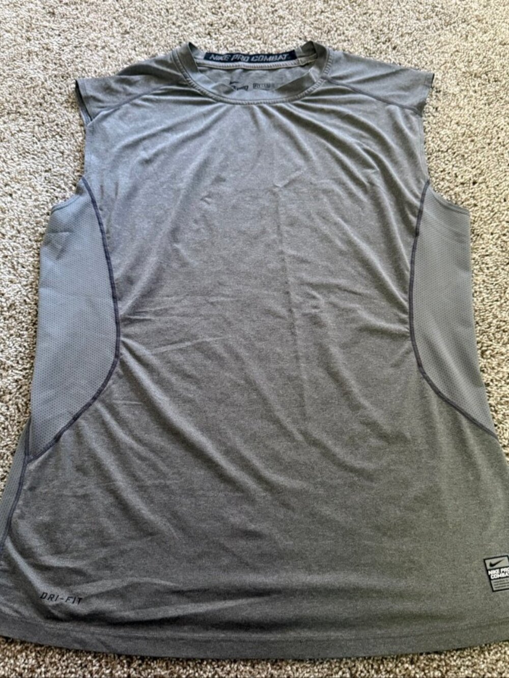 Nike Pro Combat Dri-FIT Sleeveless Shirt Size L